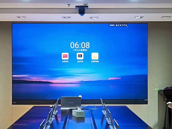 會議室開會用什麽屏幕好？